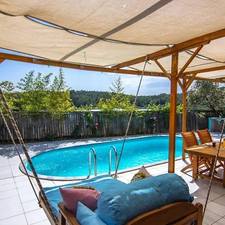 İslamlar 2 Bedroom Secluded With Private Pool Hot Tub
