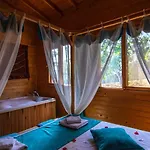 İslamlar 2 Bedroom Secluded With Private Pool Hot Tub Villa